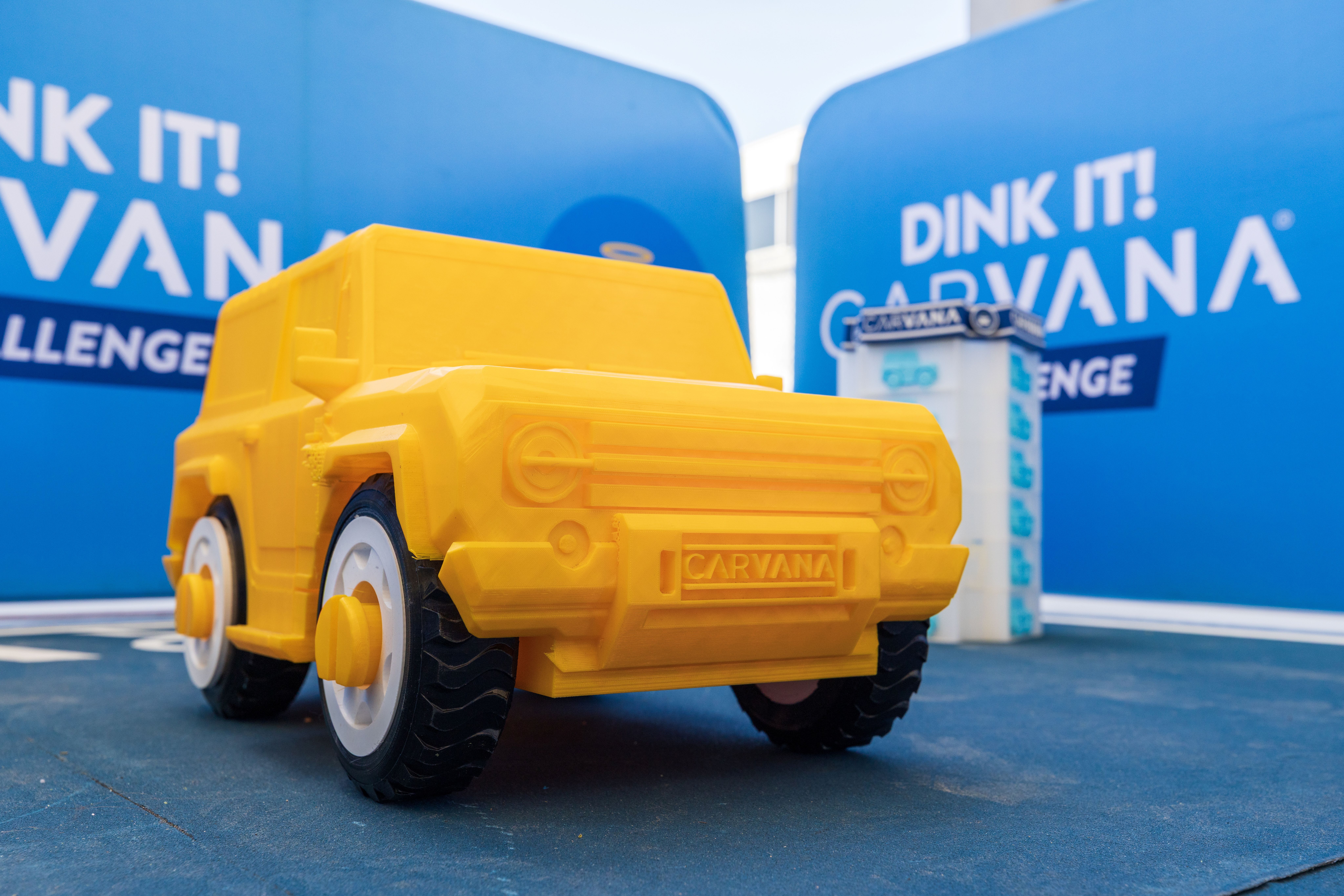 Fans participating in the Carvana Dink It Challenge at the 2026 Carvana Mesa Cup in Mesa, Arizona